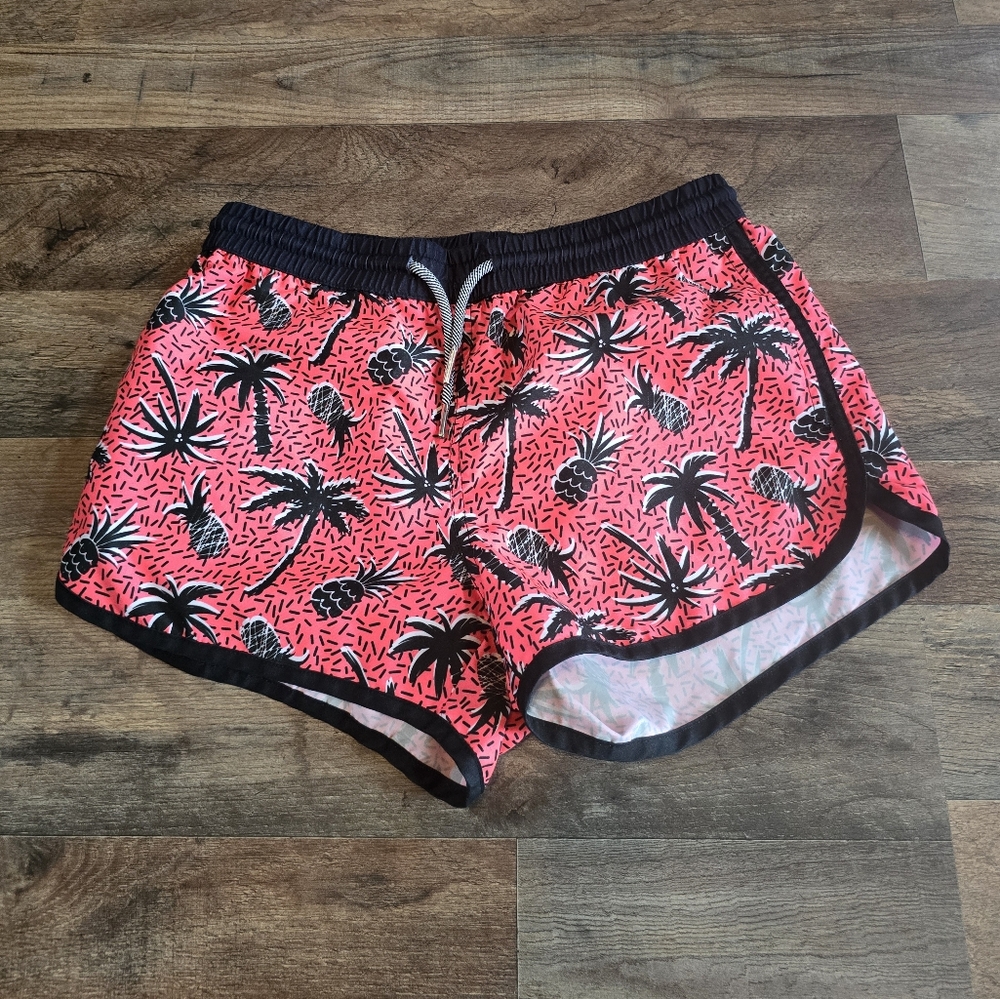 Hot coals Women's Shorts Size Small